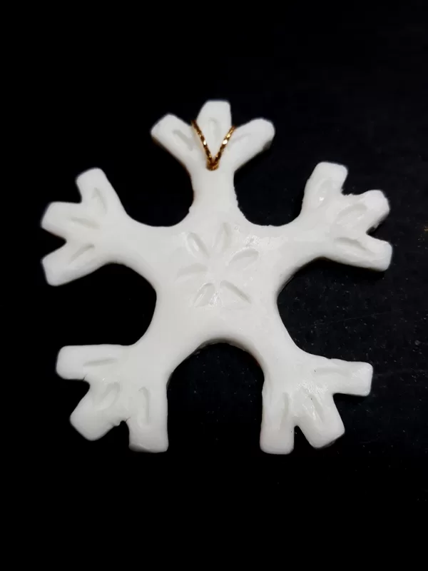 Porcelanowe zawieszki na okno lub na gałązki - Porcelain pendants for a window or a tree
