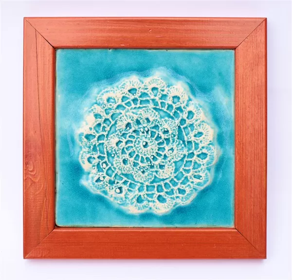 25. 20 x 20 cm